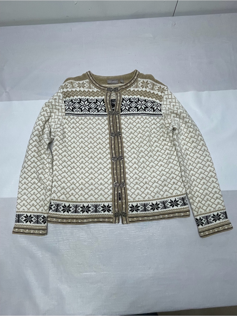 croft & barrow Cream and Tan Nordic-Style Cardigan Jacket Sz: Medium